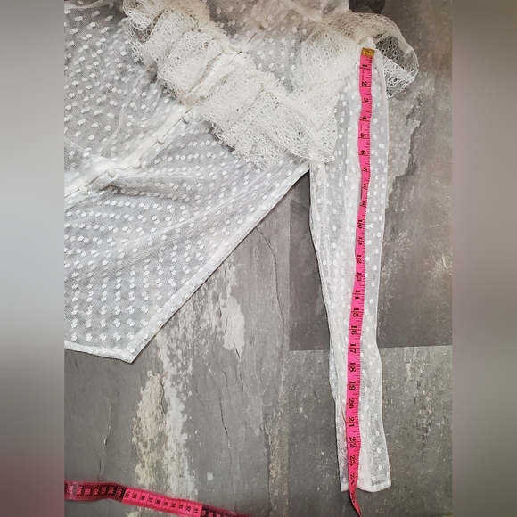 Sandra Mansour X H&M Flounced Tulle Blouse Elegant Sheer Lace. White, Cream. XS. - Picture 10 of 11